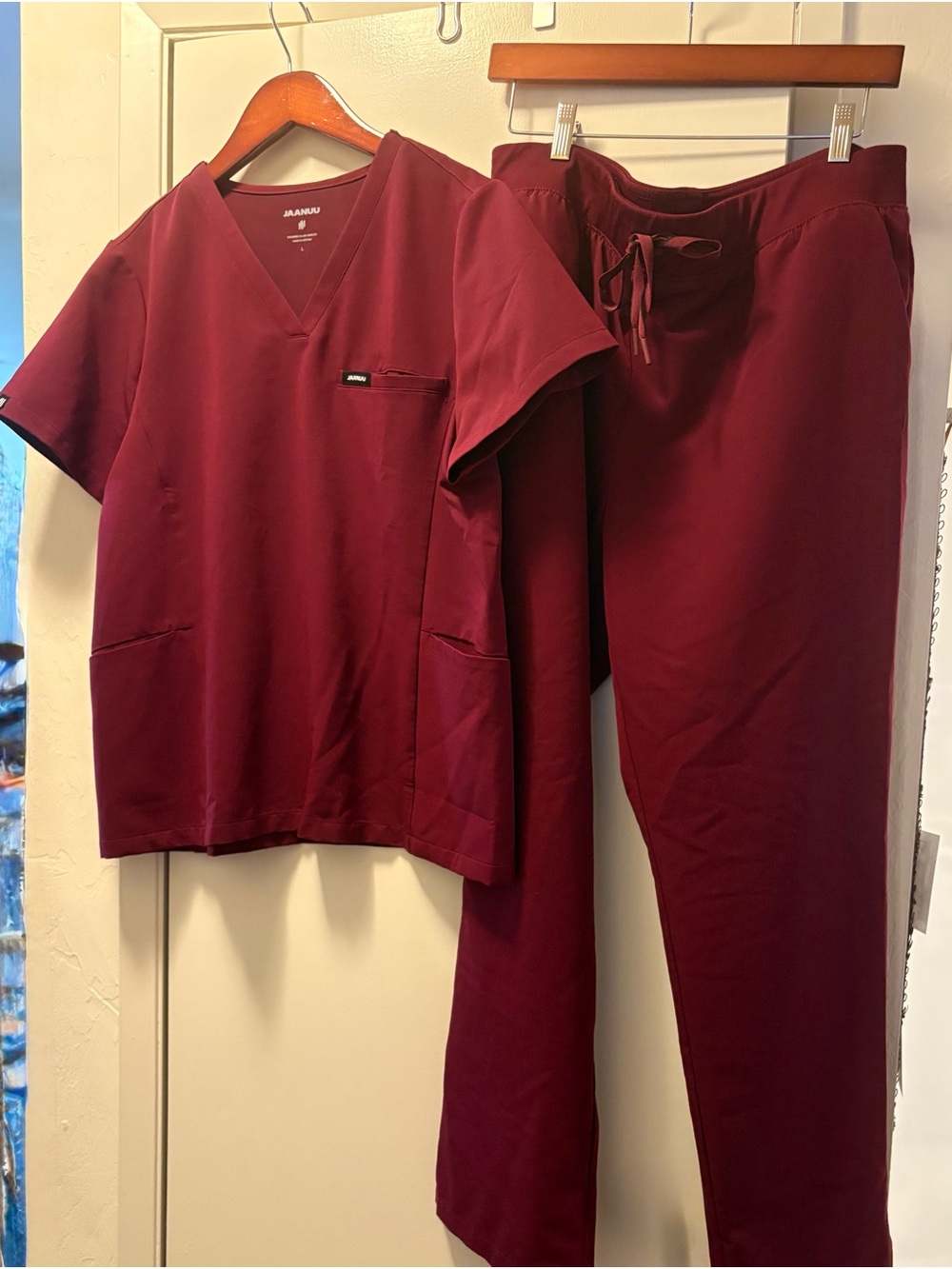 Scrub Set Jaanuu V-Neck Top L Pant XL Drawstring Nurse Burgundy Pockets NEW